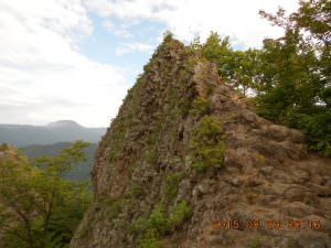 8.29山頂から神威岳方向