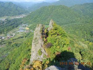 27.9.22頂上から上砥山