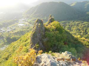 27.10.3頂上上砥山側